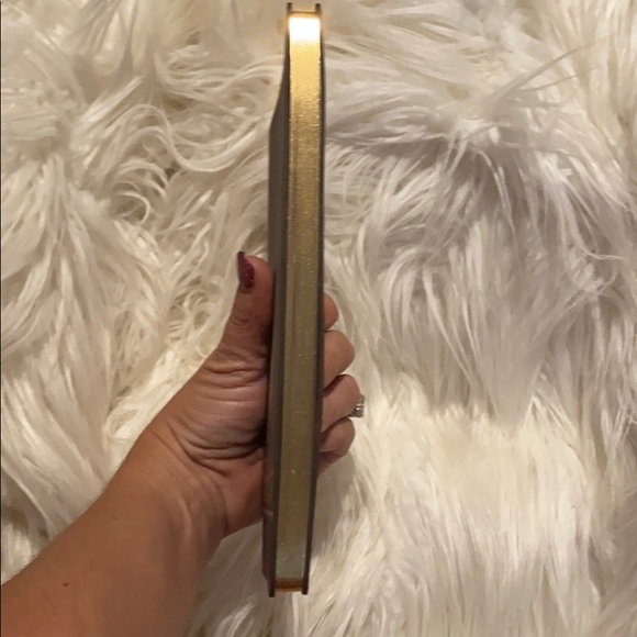 💕 Louis Vuitton 2020 Limited Edition Notebook 💕 - Picture 6 of 15